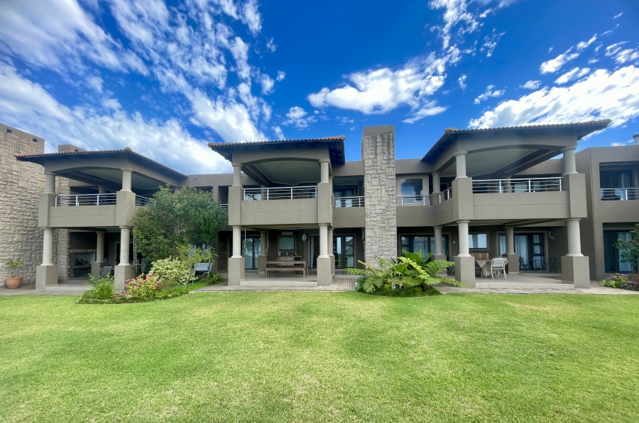 3 Bedroom Property for Sale in The Hill Western Cape